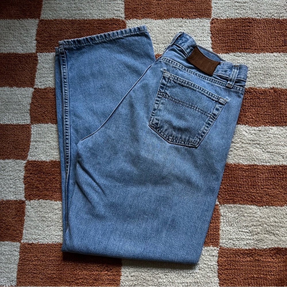 DKNY RARE VINTAGE Size 32 LIGHT BLUE DISTRESSED AUTHENTIC JEANS